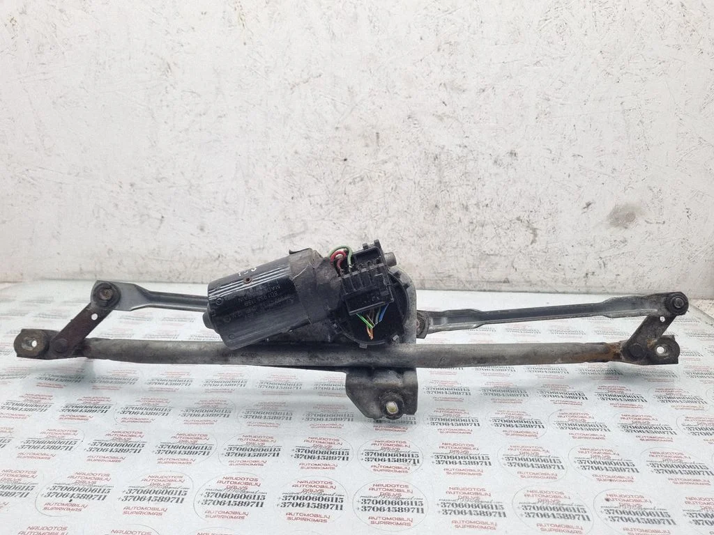 Front wiper linkage and motor 8D1955113B