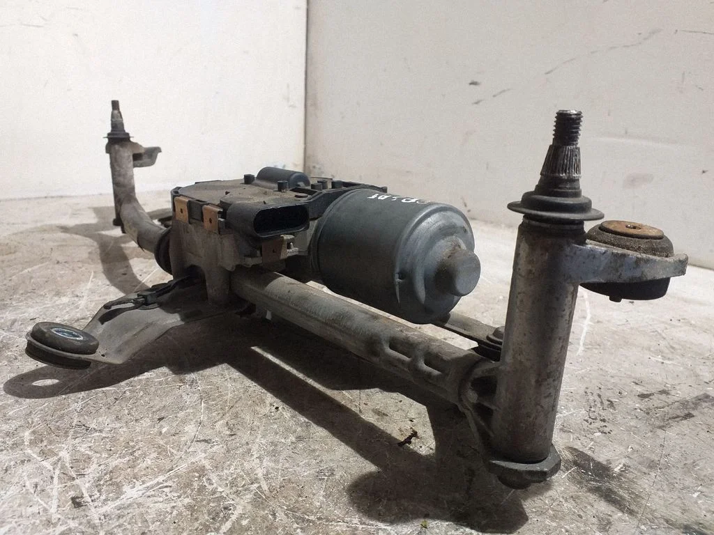 Front wiper linkage and motor 3C1955119