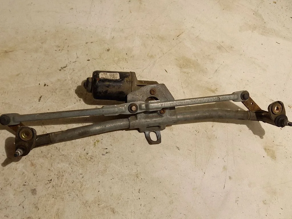 Kojameeste mehhanismi komplekt 1J1955023A