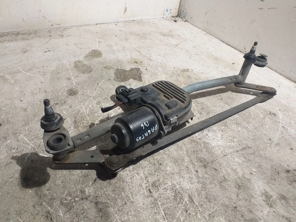 Front wiper linkage and motor 3C1955419A