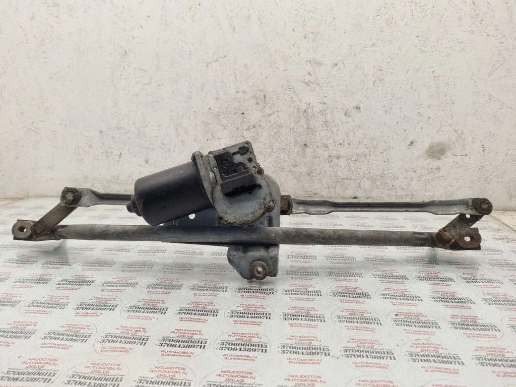 Front wiper linkage and motor 8D1955117