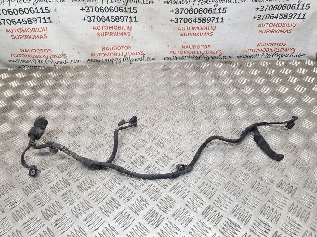 Windshield washer fluid hose – Audi A3 S3 8P (2003-2012)