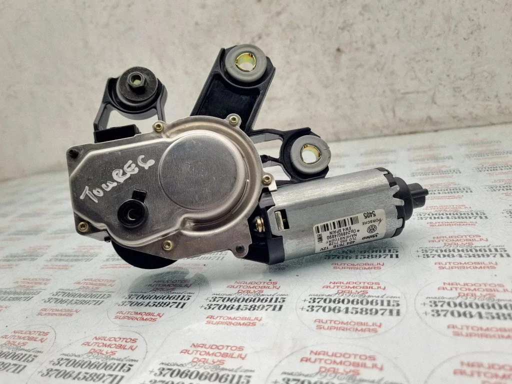 Rear window wiper motor – Volkswagen Touareg I (2002-2010)