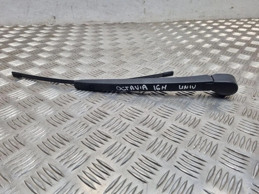 Rear wiper blade arm – Skoda Octavia Mk3 (5E) (2013-2019)