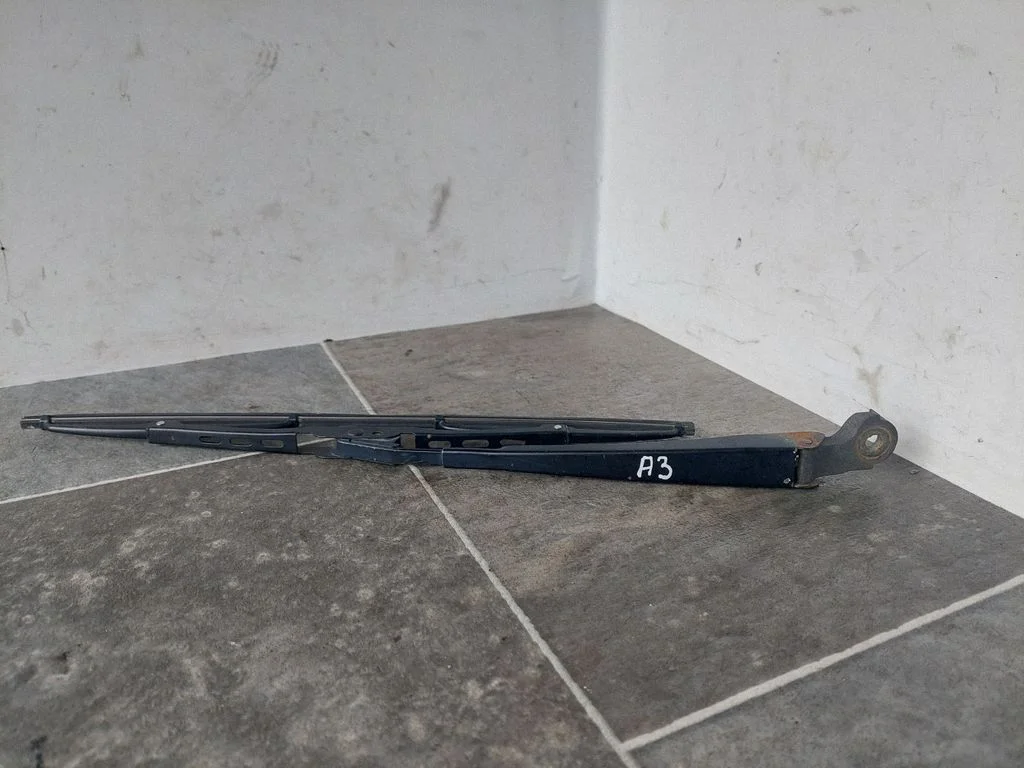 Rear wiper blade arm 3B9955707A