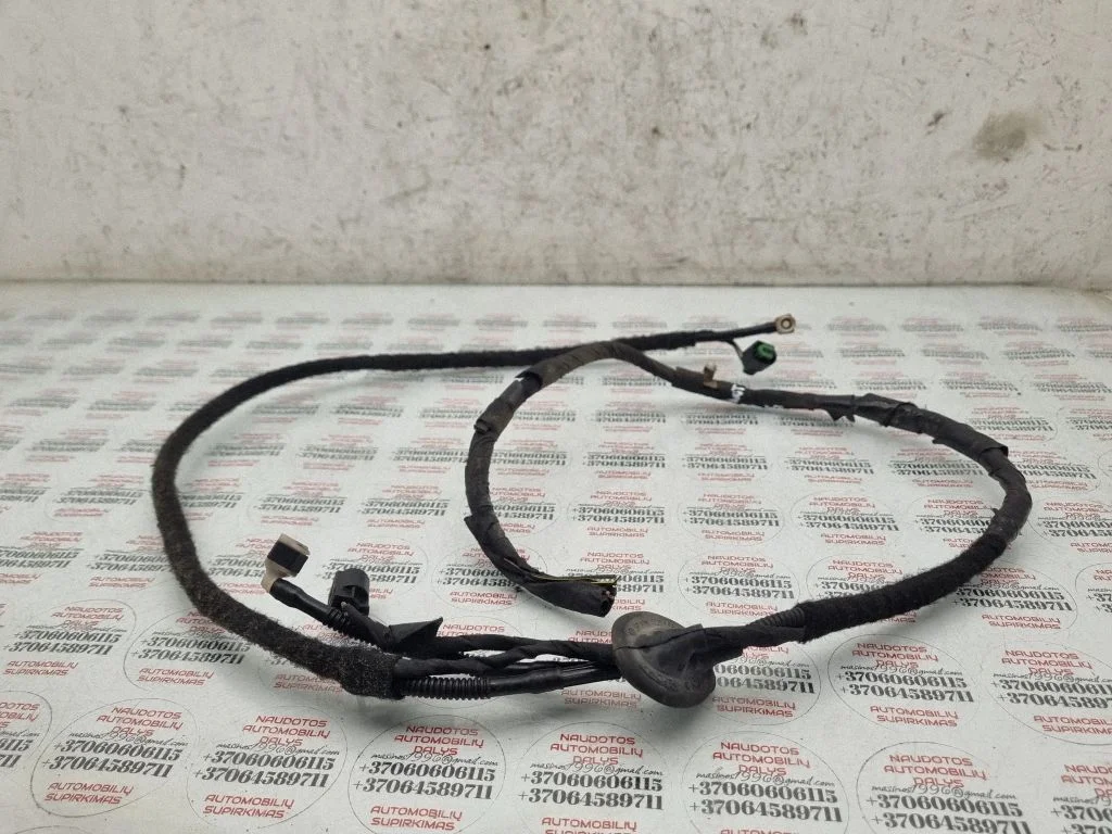 Windshield washer fluid hose – Volkswagen Passat CC (2008-2016)