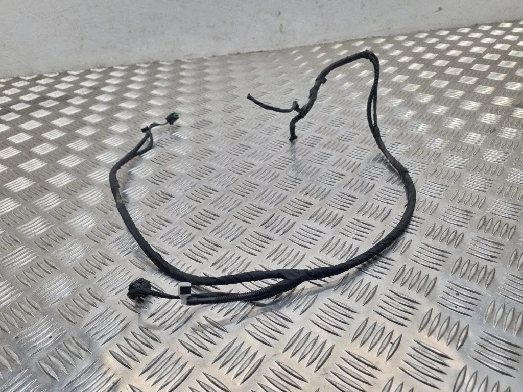 Windshield washer fluid hose – Seat Exeo (3R) (2008-2013)