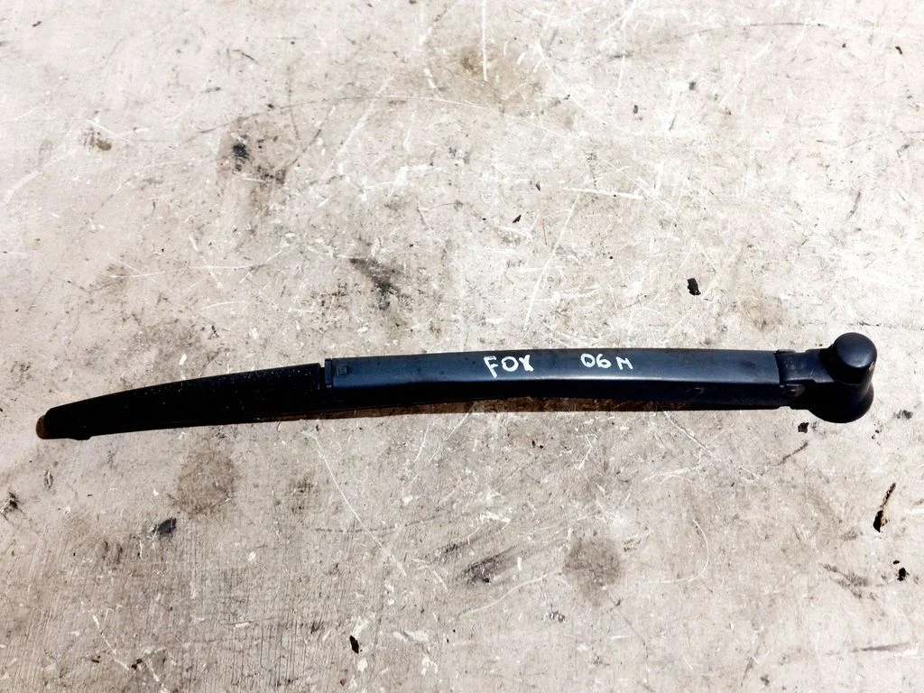 Rear wiper blade arm 5Z0955707