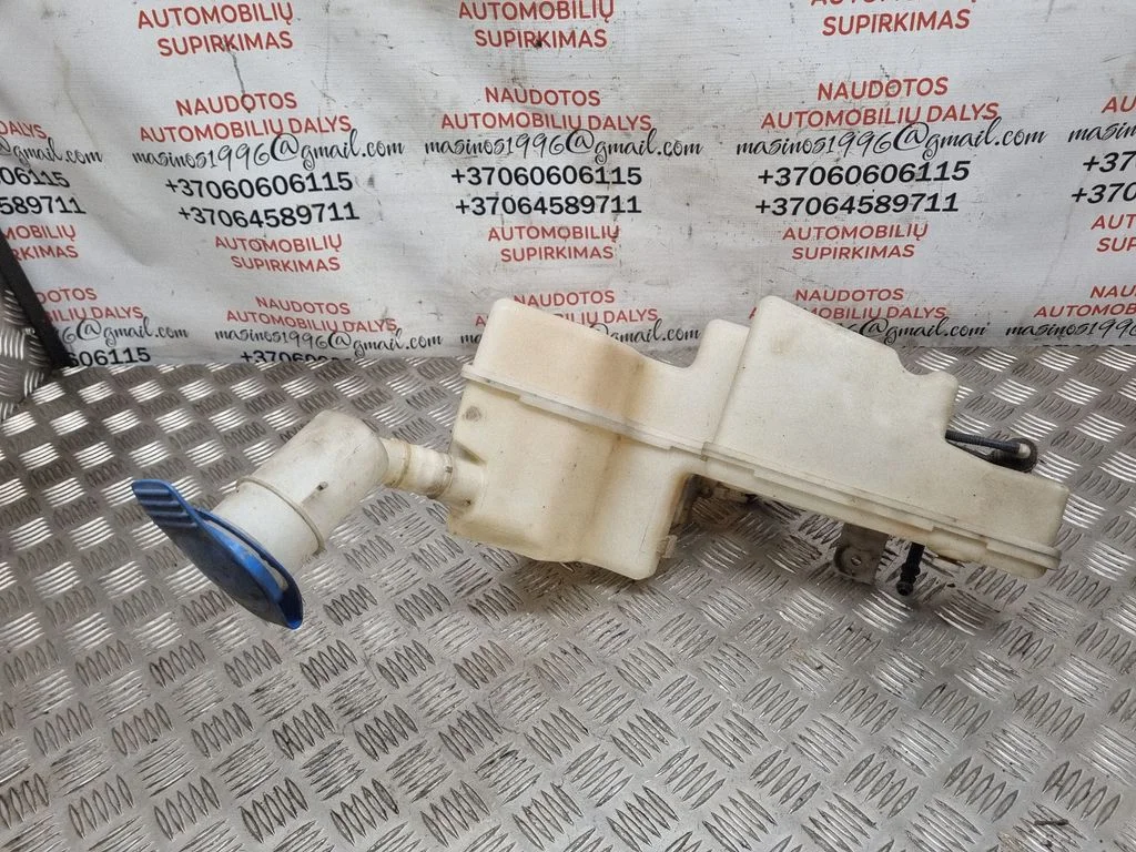 Klaasipesuvedeliku paak 1T0955453C