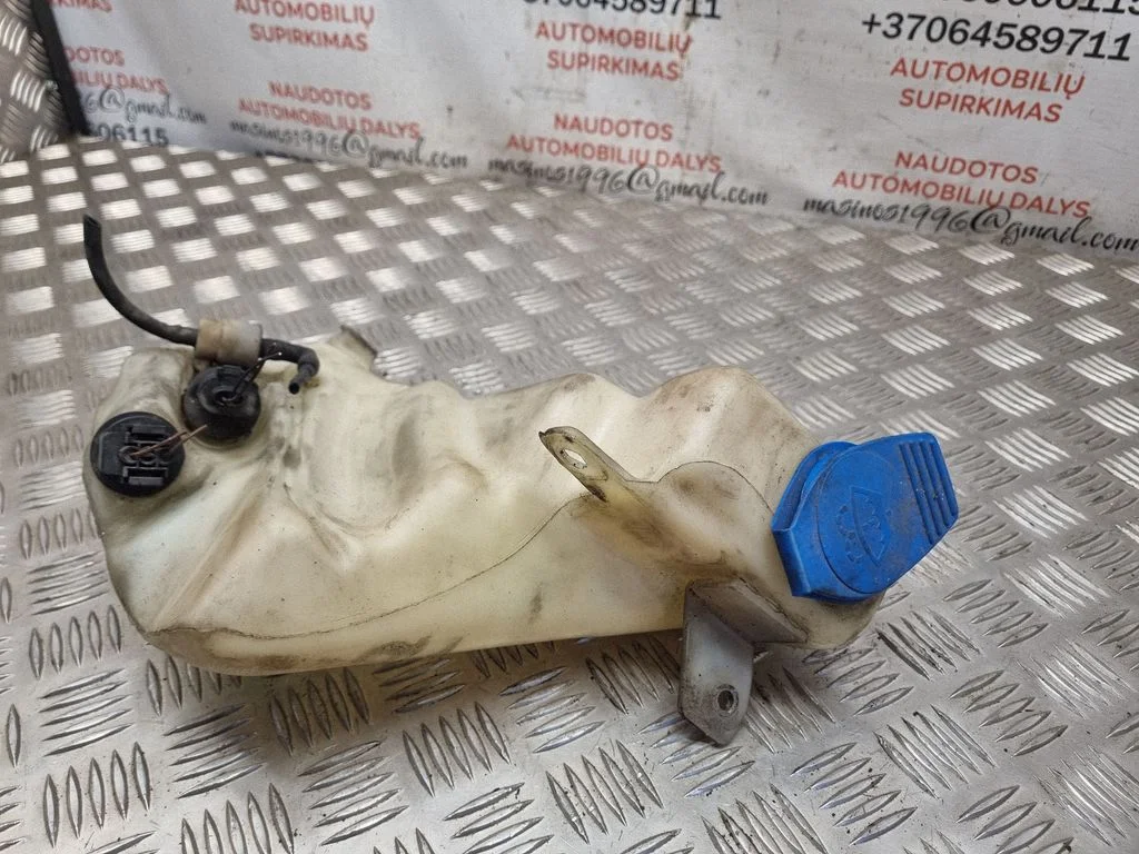 Windshield washer fluid reservoir/tank 3B0955453T