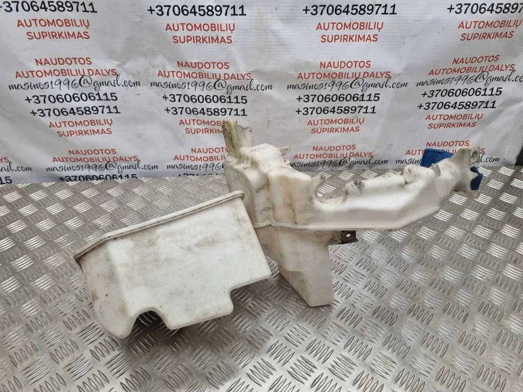 Zbiorniczek spryskiwacza 3C0955453Q