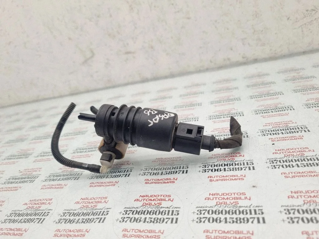Pompka spryskiwacza szyb 1K6955651