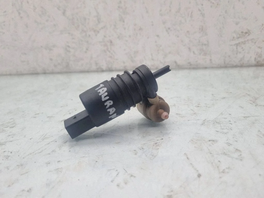 Klaasipesuvedeliku pump (klaaside)