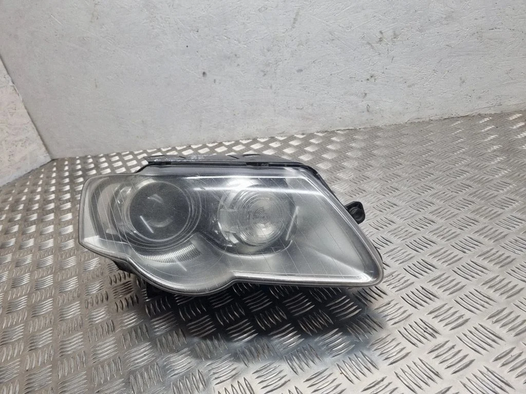 Headlight/headlamp 3C0941752K