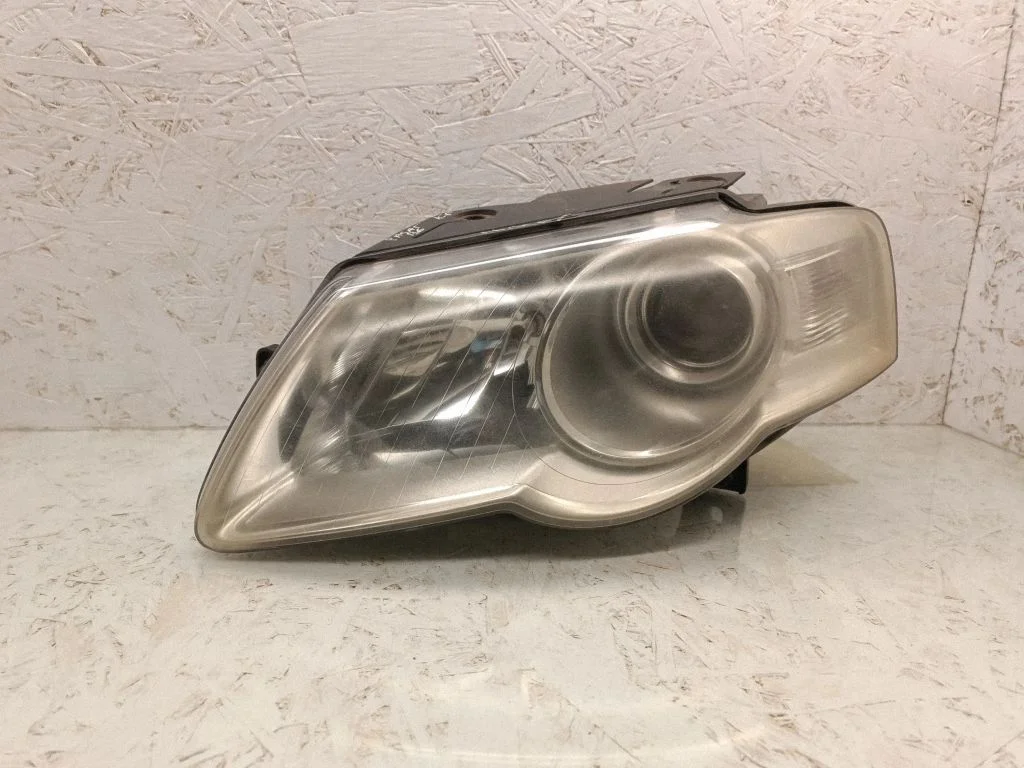 Headlight/headlamp – front left