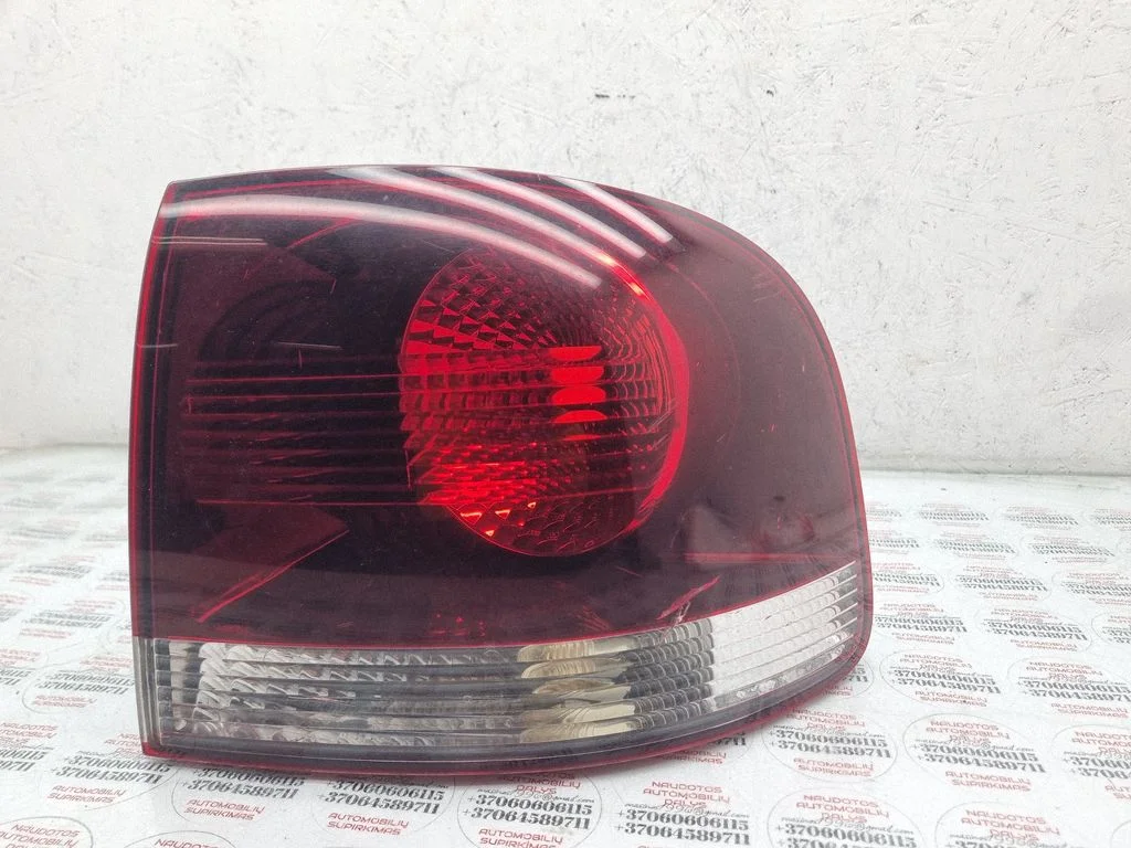 Tagatuli keres 7L6945096R