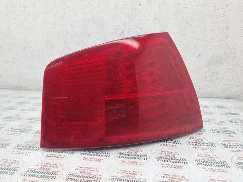 Tagatuli keres – Audi A8 S8 D3 4E (2002-2009)