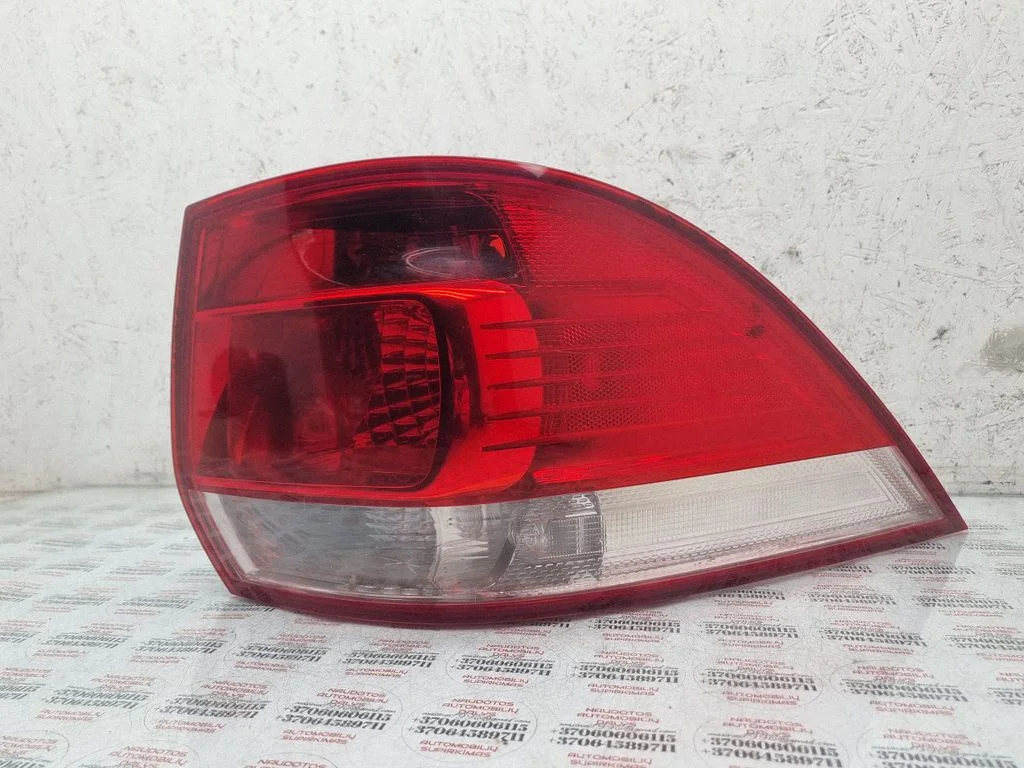 Rear/tail lights 1K9945096A