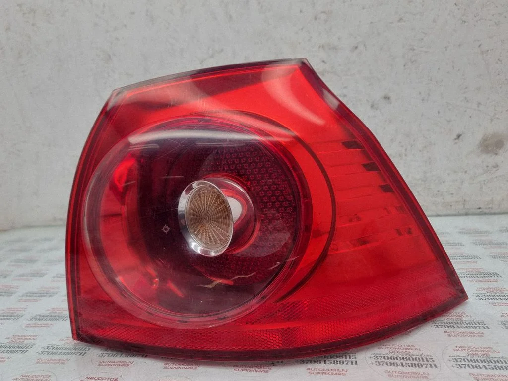 Rear/tail lights 1K6945096