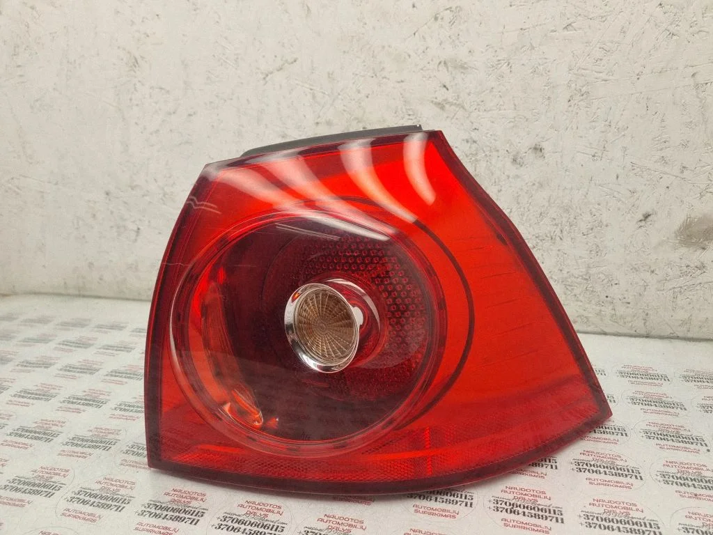 Rear/tail lights 1K6945096G