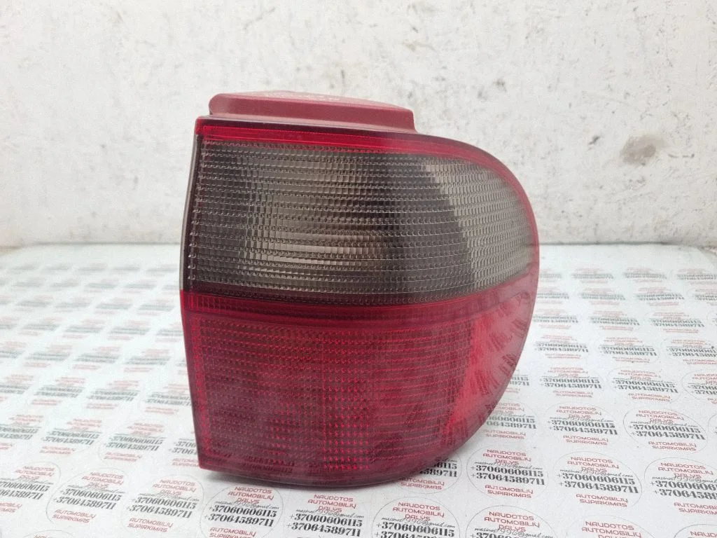 Rear/tail lights – Ford Galaxy (2000-2006)