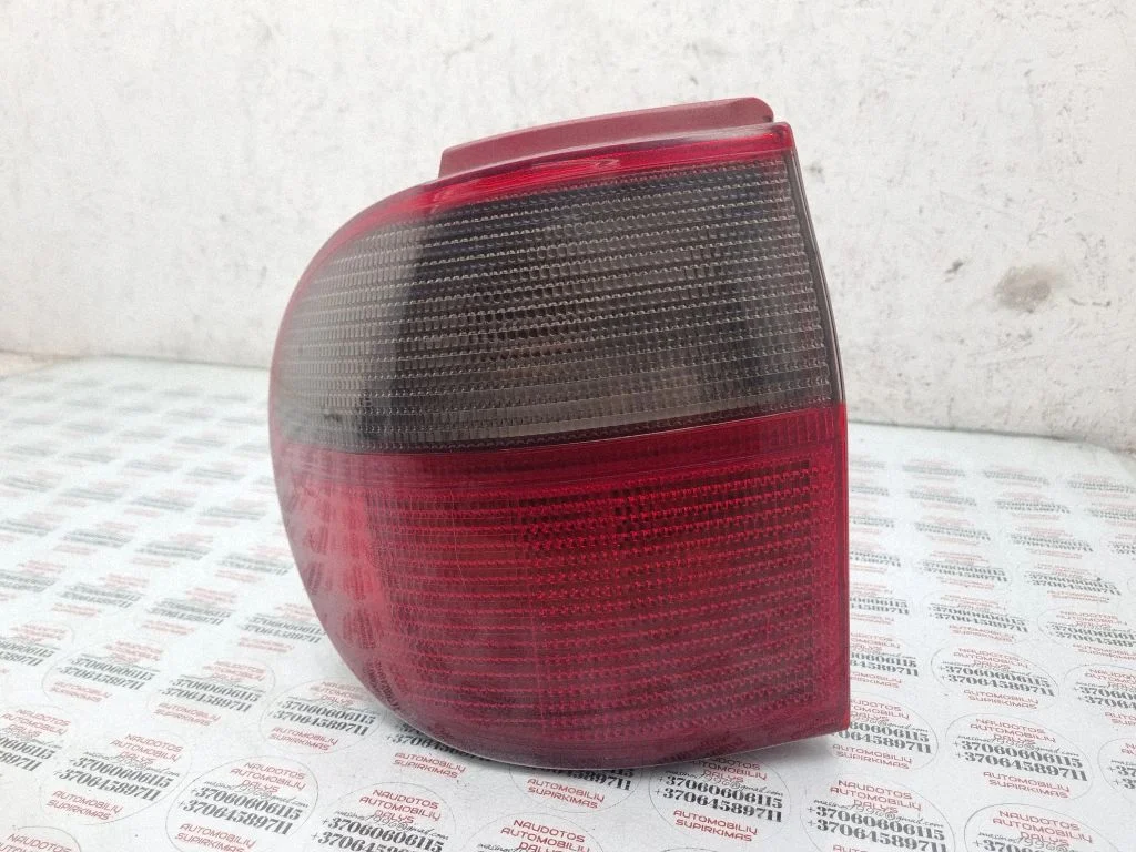 Rear/tail lights – Ford Galaxy (2000-2006)