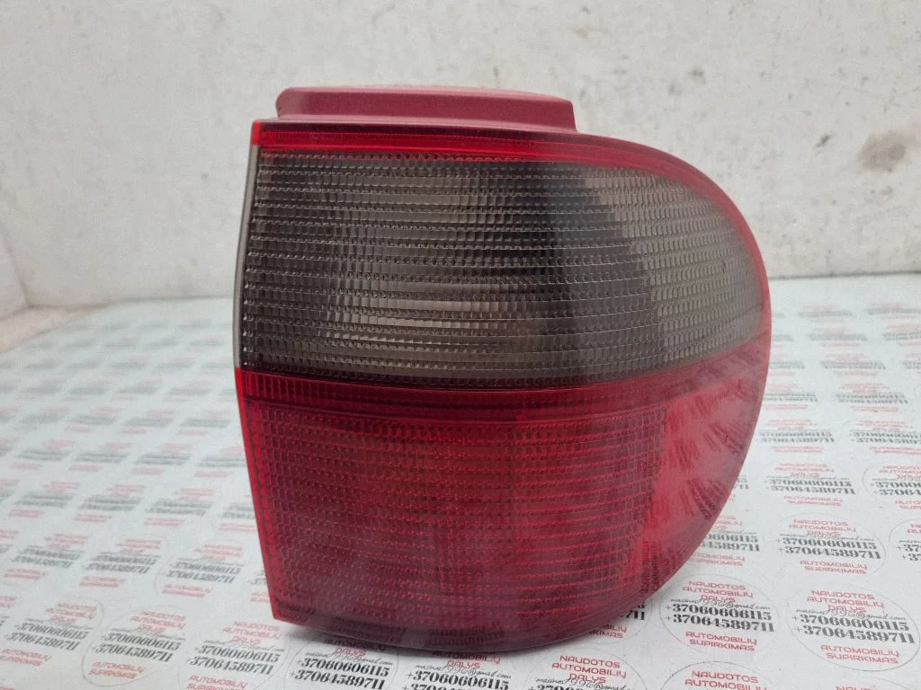 Rear/tail lights – Ford Galaxy (2000-2006)