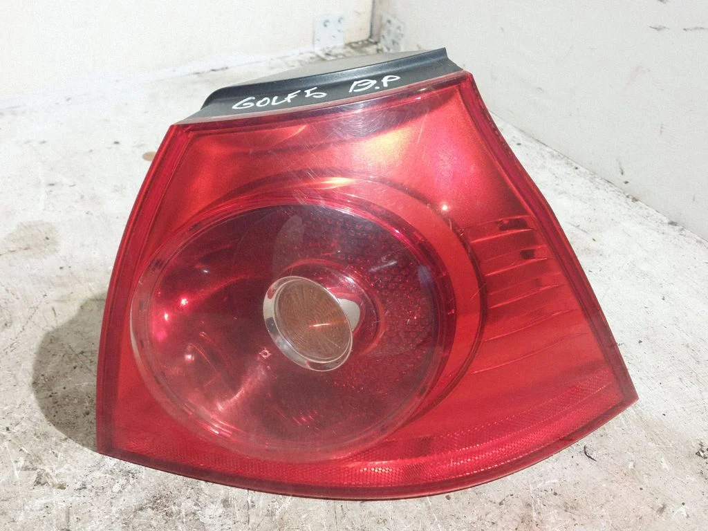 Rear/tail lights 1K6945096E