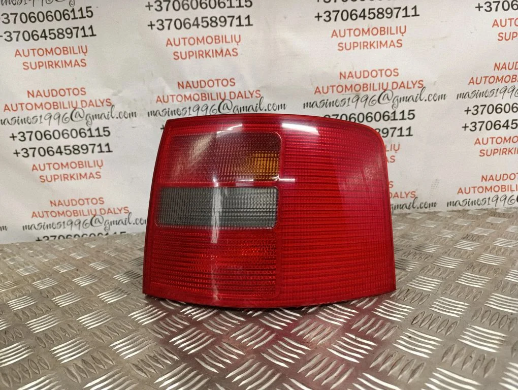 Rear/tail lights 4B9945096