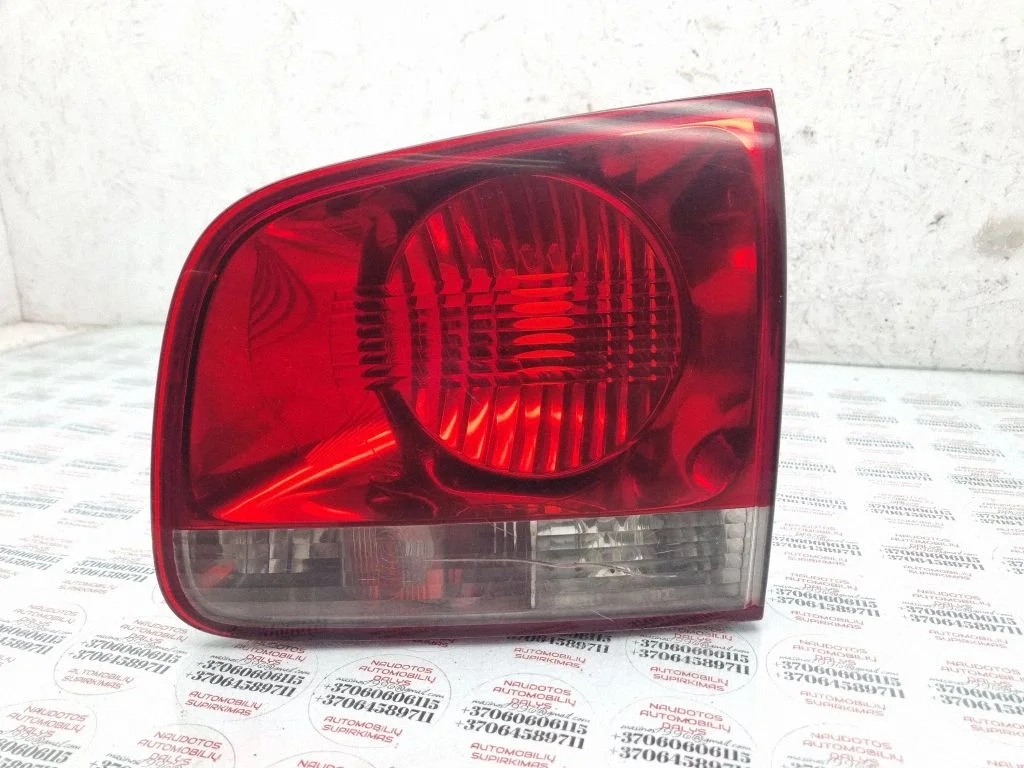 Tailgate rear/tail lights 7L6945094H
