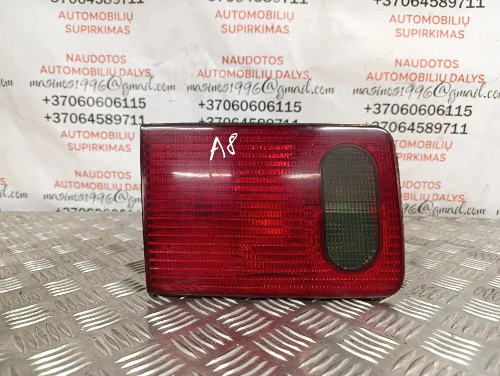 Tailgate rear/tail lights – Audi A8 S8 D2 4D (1994-2002)