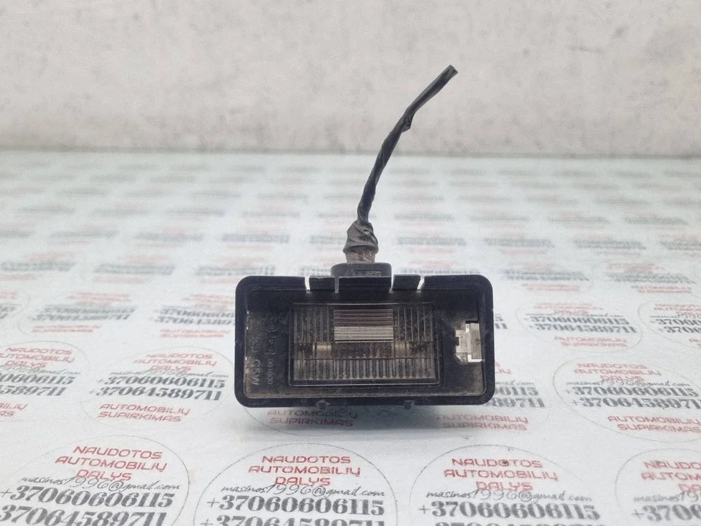 Number plate light 1M6943021