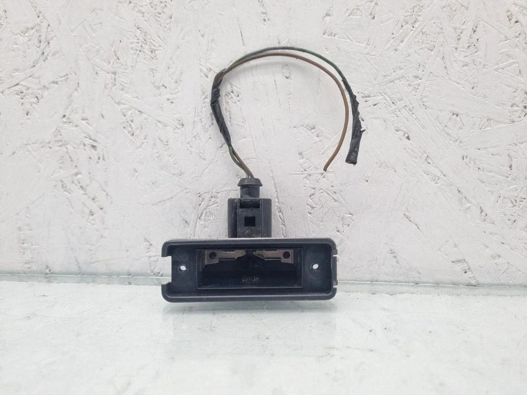 Number plate light 1J0973702