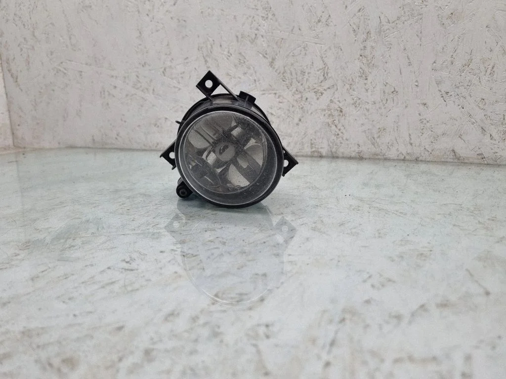 Halogen przedni 5P0941699A