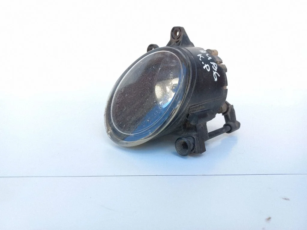 Front fog light 8E0941699B