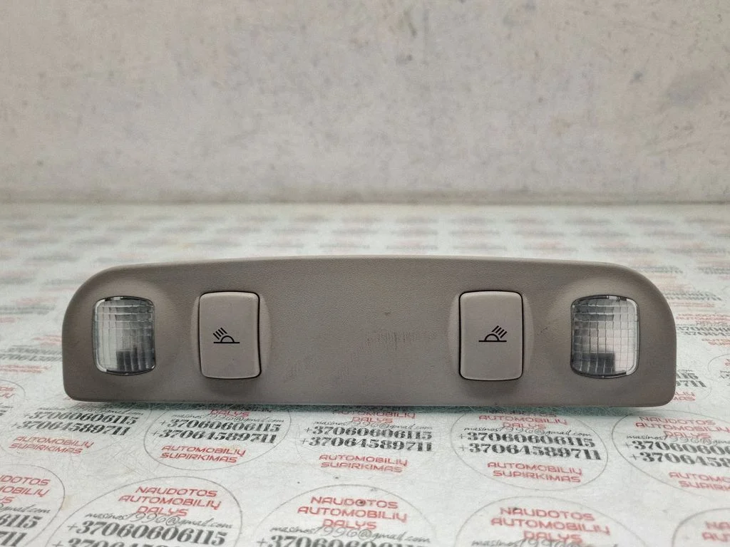 Rear seat light – Audi A3 S3 8P (2003-2012)