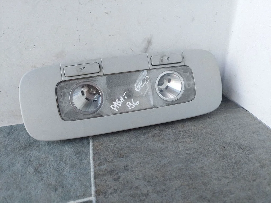 Rear seat light 5C0947291C