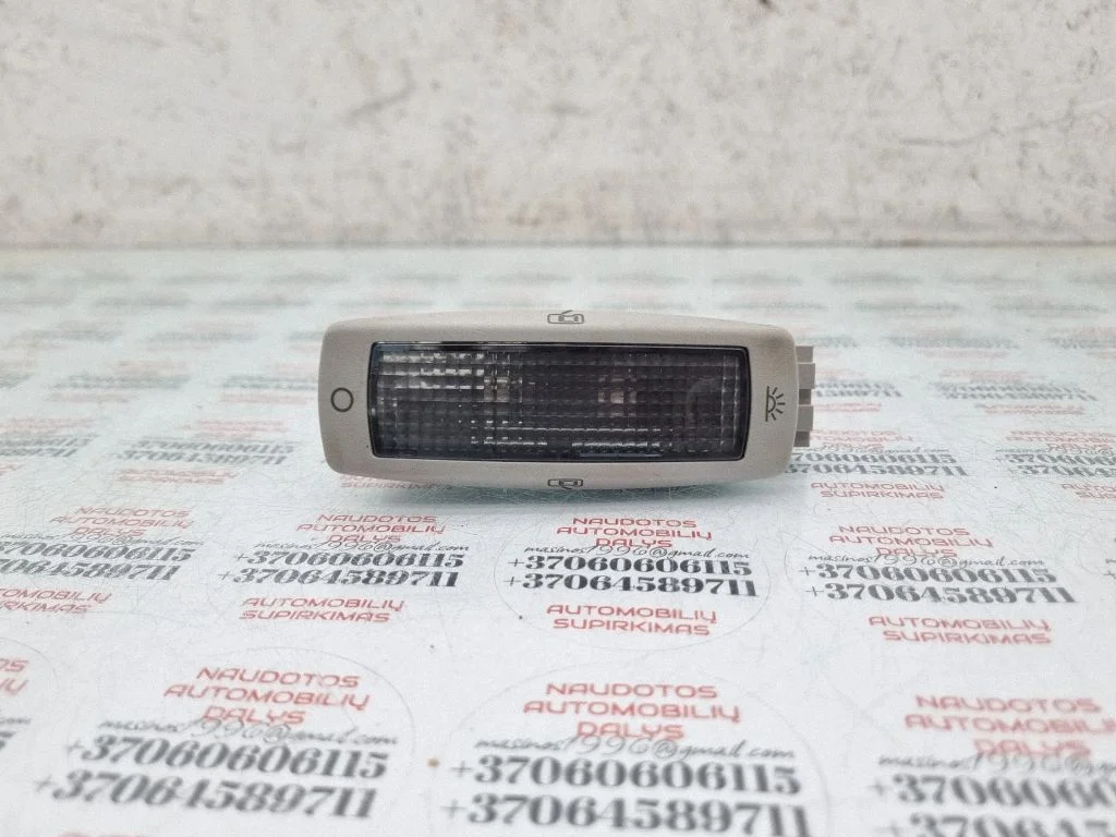 Rear seat light 3B0947291