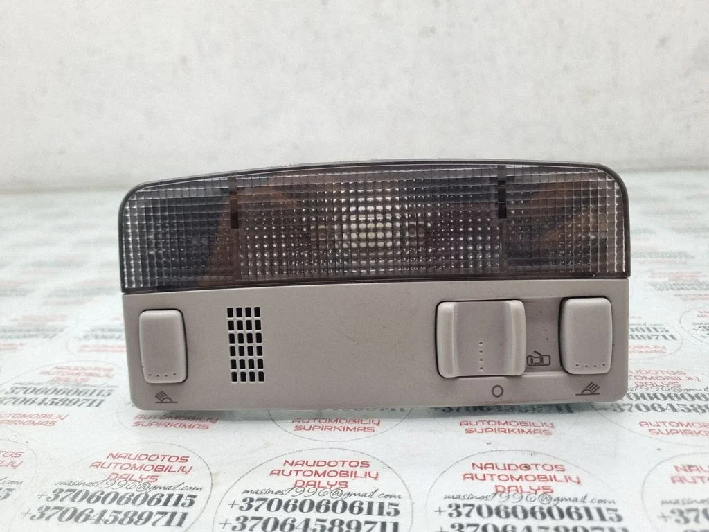 Esiistmete valgustustuli – Skoda Octavia Mk2 (1Z) (2004-2013)