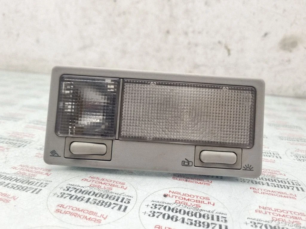 Esiistmete valgustustuli – Volkswagen Sharan (2001-2010)
