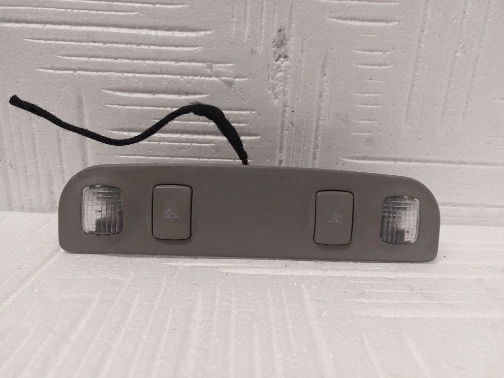 Rear seat light – Audi A4 S4 B6 8E 8H (2001-2005)