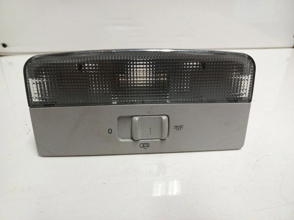 Rear seat light 6L0947105A