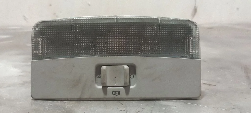 Rear seat light 1Z0947105