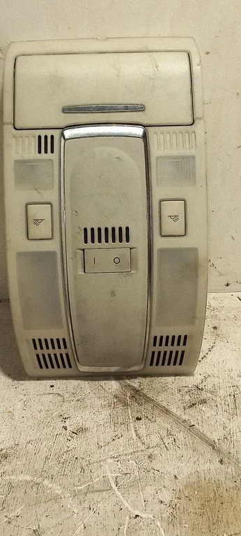 Front seat light 4F0947135N