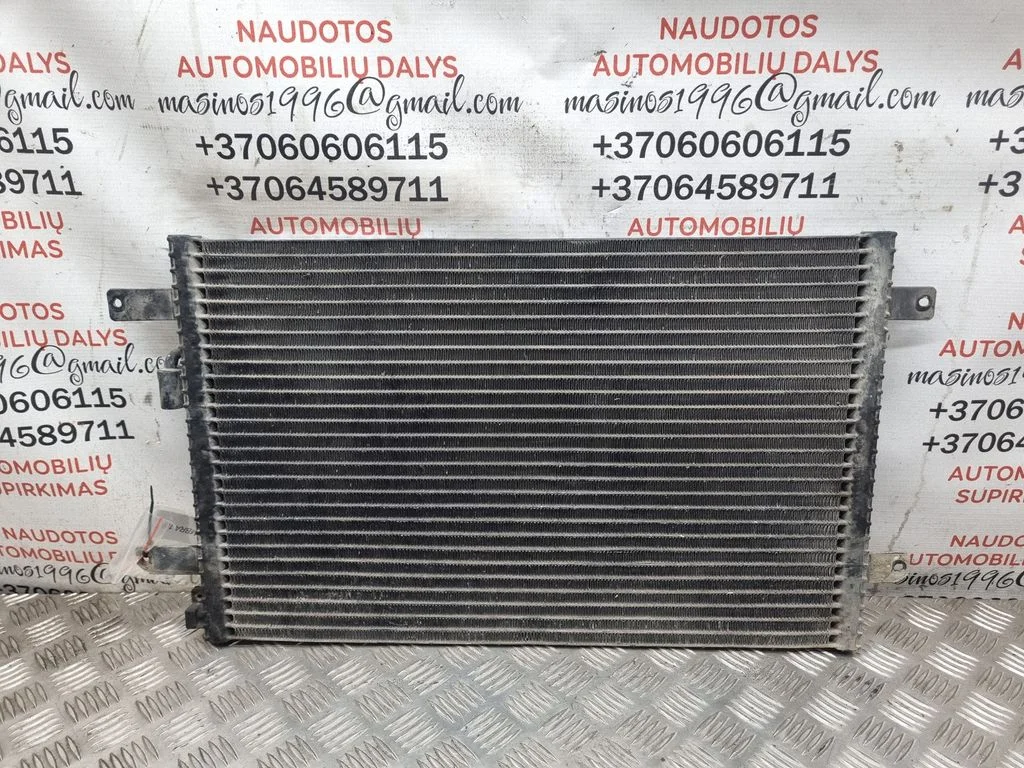 A/C cooling radiator (condenser)