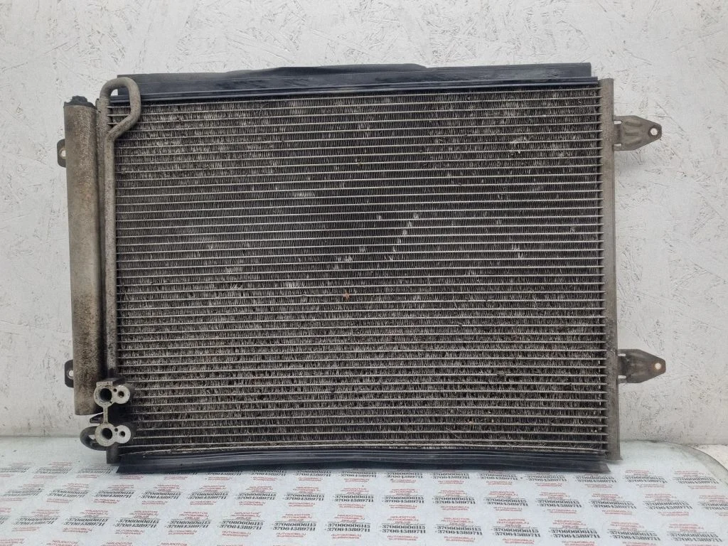 Gaisa kondicioniera dzesēšanas radiators (kondensators)
