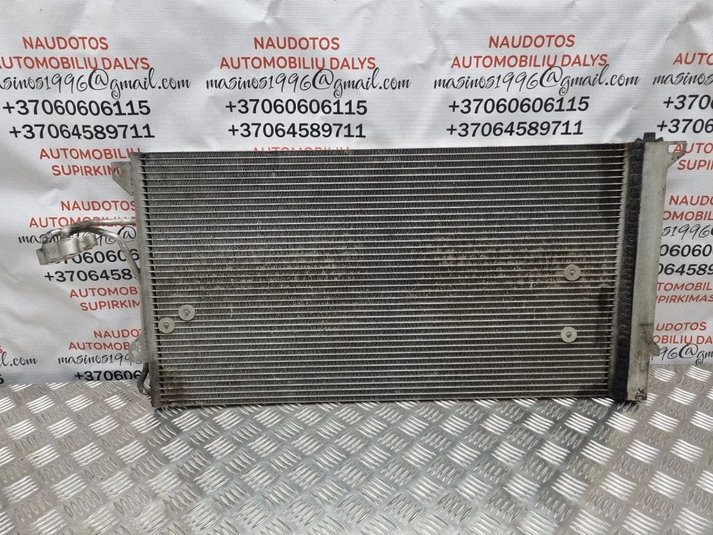 Kliimaseadme jahutusradiaator (kondensaator) 7L0820411F