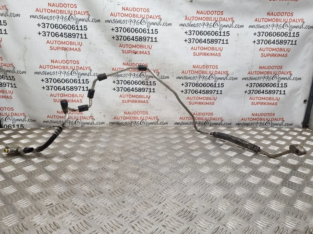 Kliimaseadme toru / voolik 1T0820741S