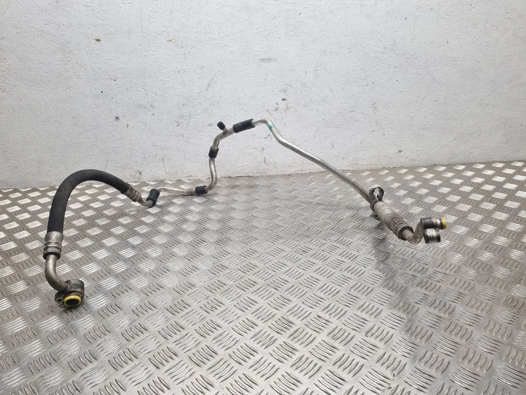 Air conditioning (A/C) pipe/hose 1T0820743AA