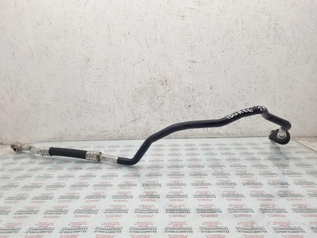 Kliimaseadme toru / voolik – Volkswagen Touareg I (2002-2010)